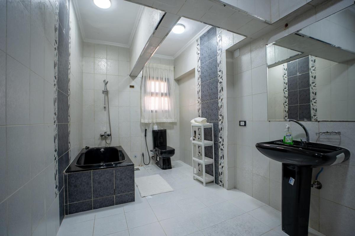 Luxurious 320m2 Balconyview Nile Il Cairo