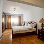 Luxurious 320M2 Balconyview Nile