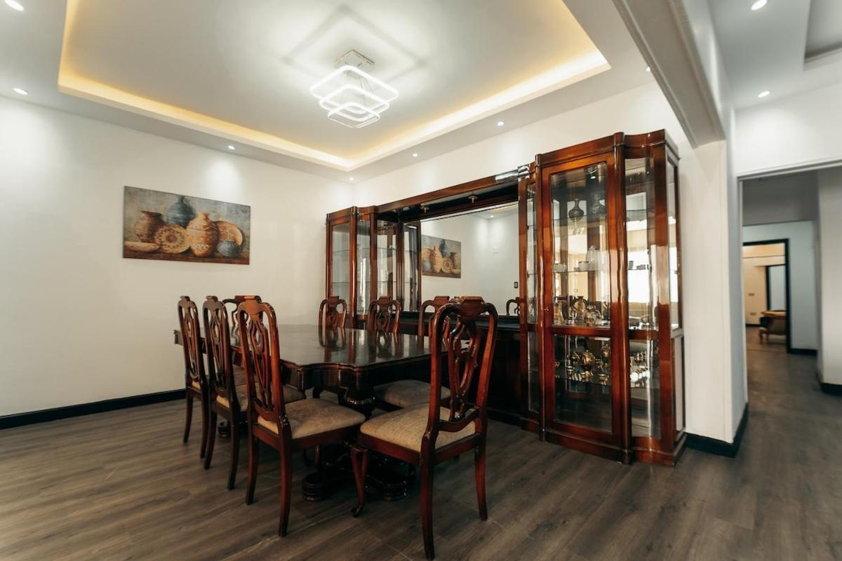 Luxurious 320m2 Balconyview Nile * Cairo