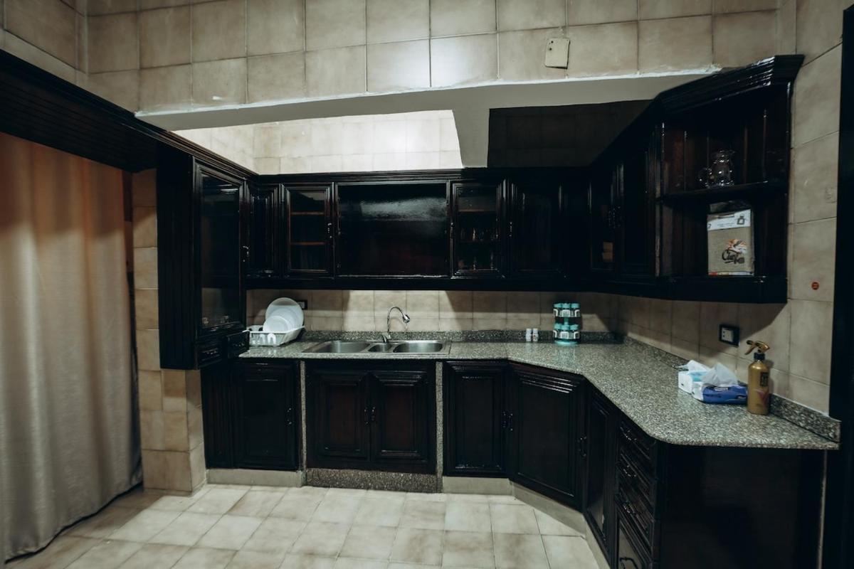 Luxurious 320m2 Balconyview Nile *
