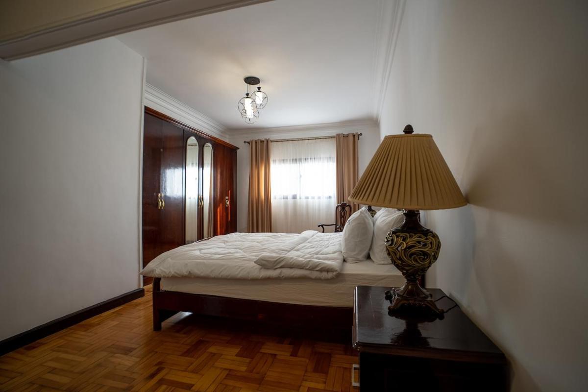 Luxurious 320m2 Balconyview Nile * Cairo